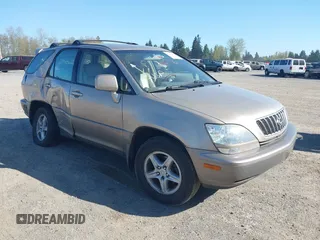2002 Lexus RX 300 with VIN JTJHF10UX20261307, listed as a IAAI auction lot 42029494 with 1 mi miles. Bid and sale history available at carsss.com. Image 1.