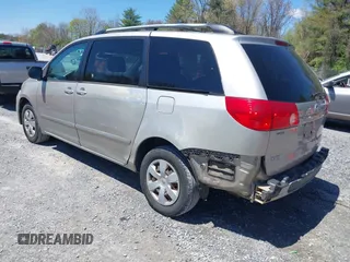 2008 Toyota Sienna CE with VIN 5TDZK23C28S143477, listed as a IAAI auction lot 41930860 with 301,391 mi miles and . Bid and sale history available at carsss.com. Image 3.