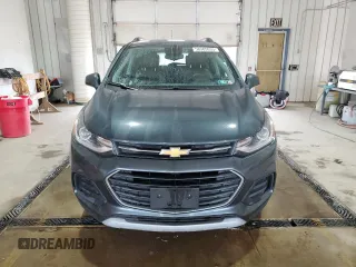 2022 Chevrolet Trax LT with VIN KL7CJPSM1NB527489, listed as a Copart auction lot 58305935 with 77,671 mi miles and Salvage title. Bid and sale history available at DreamBid. Image 5.