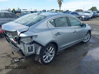 2019 Acura ILX with VIN 19UDE2F31KA015377, listed as a IAAI auction lot 41436159 with 47,701 mi miles. Bid and sale history available at carsss.com. Image 4.
