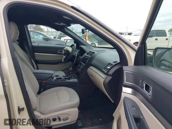 2018 Ford Explorer XLT with VIN 1FM5K7D8XJGA23931, listed as a IAAI auction lot 41845181 with 38,059 mi miles and . Bid and sale history available at DreamBid. Image 5.