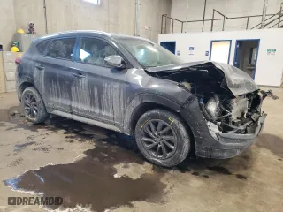 2017 Hyundai Tucson SE with VIN KM8J3CA47HU261964, listed as a Copart auction lot 45949235 with 94,845 mi miles and Salvage Title. Bid and sale history available at carsss.com. Image 4.