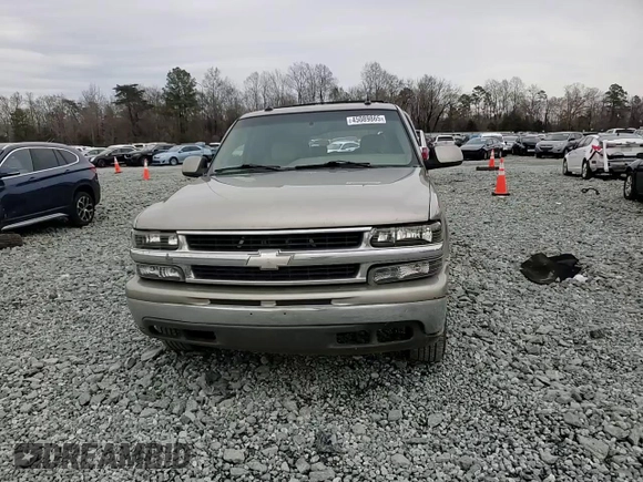 2003 Chevrolet Suburban LS with VIN 3GNEC16Z43G288590, listed as a Copart auction lot 45089865 with 317,052 mi miles and Salvage Title. Bid and sale history available at carsss.com. Image 12.