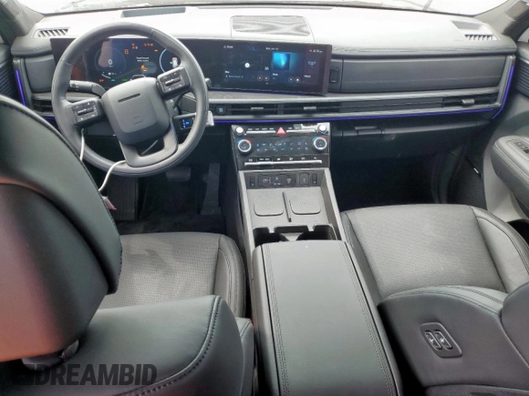 2025 Hyundai Santa Fe Calligraphy with VIN 5NMP5DG17SH035403, listed as a Copart auction lot 61793055 with 10,078 mi miles and Salvage title. Bid and sale history available at DreamBid. Image 8.