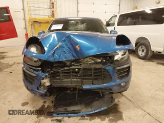 2017 Porsche Macan with VIN WP1AA2A53HLB03204, listed as a IAAI auction lot 41522839 with 79,369 mi miles and . Bid and sale history available at DreamBid. Image 12.