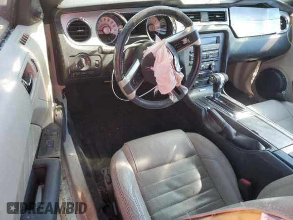 2011 Ford Mustang GT with VIN 1ZVBP8FF1B5132606, listed as a Copart auction lot 44077645 with 173,690 mi miles and Clean Title. Bid and sale history available at DreamBid. Image 8.