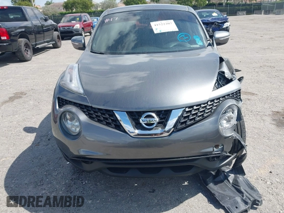 2015 Nissan Juke SV with VIN JN8AF5MV8FT553710, listed as a IAAI auction lot 41522207 with 114,824 mi miles. Bid and sale history available at carsss.com. Image 12.