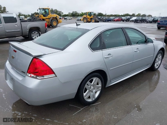 2012 Chevrolet Impala LT Retail with VIN 2G1WB5E35C1229974, listed as a IAAI auction lot 41904773 with 173,126 mi miles. Bid and sale history available at carsss.com. Image 4.