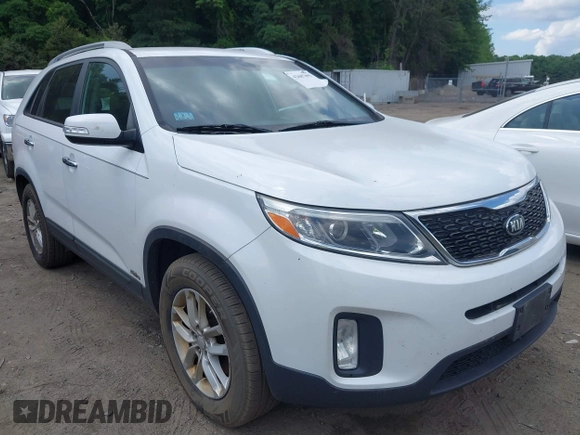 2015 Kia Sorento LX with VIN 5XYKTDA6XFG640536, listed as a IAAI auction lot 42687095 with 142,816 mi miles and . Bid and sale history available at DreamBid. Image 1.