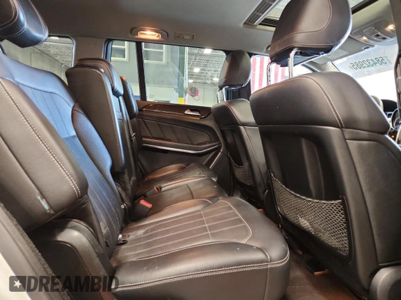 2013 Mercedes-Benz GL 450 z VIN 4JGDF7CE2DA232952, wystawiony jako Copart lot #58432985 z przebiegiem 190 989 mil mil oraz Czysty tytuł • Clean title. Historia ofert i sprzedaży dostępna na DreamBid. Obrazek 11.