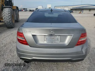 2012 Mercedes-Benz C 250 с VIN WDDGJ4HB3CF739542, выставлен на аукционе Copart как лот 62375505 с пробегом 139 214 миль миль и Списание • Salvage title. История ставок и продаж доступна на DreamBid. Изображение 6.