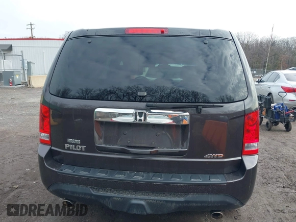 2013 Honda Pilot EX-L with VIN 5FNYF4H76DB016821, listed as a IAAI auction lot 41477343 with 129,689 mi miles and . Bid and sale history available at DreamBid. Image 16.