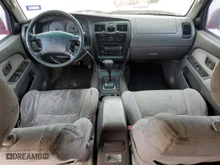 2001 Toyota 4Runner SR5 with VIN JT3GN86R110211881, listed as a Copart auction lot 51843755 with 221,008 mi miles and Clean Title. Bid and sale history available at carsss.com. Image 8.