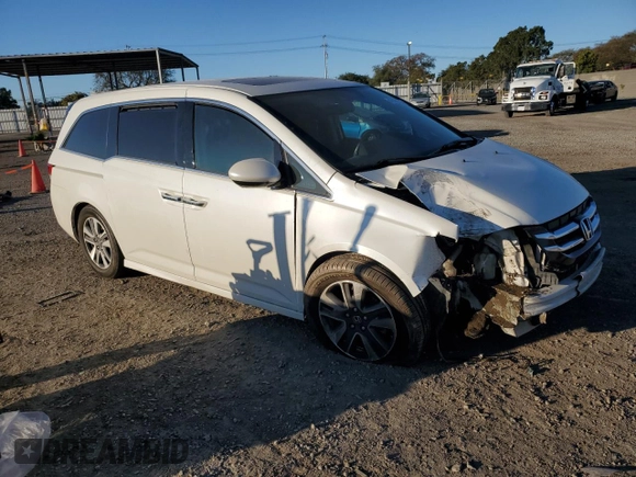 2016 Honda Odyssey Touring Elite with VIN 5FNRL5H93GB045542, listed as a Copart auction lot 46195125 with 157,897 mi miles and Salvage title. Bid and sale history available at DreamBid. Image 4.