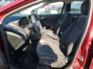 2016 Ford Focus SE with VIN 1FADP3F21GL211388, listed as a Copart auction lot 43400374 with 171,068 mi miles and Salvage Title. Bid and sale history available at DreamBid. Image 7.