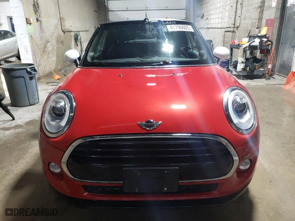2016 MINI Cooper Convertible with VIN WMWWG5C58G3A83454, listed as a Copart auction lot 41790805 with 62,178 mi miles and Clean Title. Bid and sale history available at carsss.com. Image 5.
