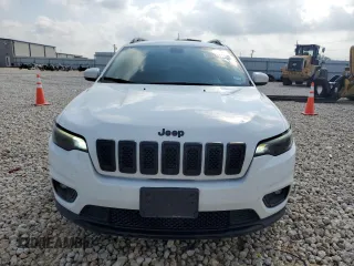 2019 Jeep Cherokee Altitude with VIN 1C4PJLLB1KD338738, listed as a Copart auction lot 55135965 with 72,709 mi miles and Clean title. Bid and sale history available at DreamBid. Image 5.