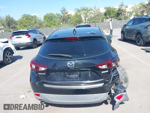 2015 Mazda 3 i Grand Touring z VIN 3MZBM1M73FM145336, wystawiony jako IAAI lot #42227676 z przebiegiem Nie podano mil oraz . Historia ofert i sprzedaży dostępna na DreamBid. Obrazek 16.