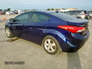 2013 Hyundai Elantra GLS с VIN 5NPDH4AE7DH433853, выставлен на аукционе Copart как лот 60228915 с пробегом 212 495 миль миль и Списание • Salvage title. История ставок и продаж доступна на DreamBid. Изображение 2.