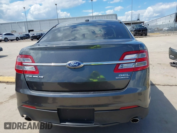 2018 Ford Taurus SEL z VIN 1FAHP2E81JG111809, wystawiony jako IAAI lot #42228720 z przebiegiem 83 532 mil mil oraz . Historia ofert i sprzedaży dostępna na DreamBid. Obrazek 17.