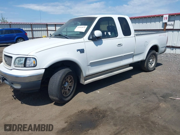 2001 Ford F-150 XL with VIN 1FTRX18L71NA62779, listed as a IAAI auction lot 42492875 with Not provided miles and . Bid and sale history available at DreamBid. Image 2.