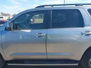 2010 Toyota Sequoia SR5 with VIN 5TDZM5G16AS002051, listed as a IAAI auction lot 41313149 with 182,666 mi miles. Bid and sale history available at carsss.com. Image 14.