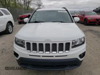 2016 Jeep Compass High Altitude Edition with VIN 1C4NJCEA0GD769610, listed as a Copart auction lot 52746435 with 136,849 mi miles and Salvage Title. Bid and sale history available at carsss.com. Image 5.