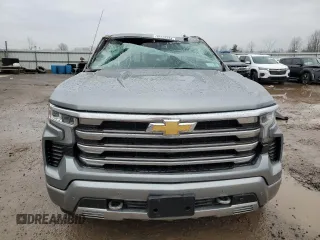 2024 Chevrolet Silverado 1500 High Country with VIN 1GCUDJE82RZ371342, listed as a Copart auction lot 84446434 with 9,839 mi miles and Salvage Title. Bid and sale history available at DreamBid. Image 5.