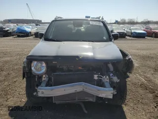 2023 Jeep Renegade Altitude with VIN ZACNJDE12PPP40632, listed as a Copart auction lot 50785995 with 41,126 mi miles and Salvage Title. Bid and sale history available at DreamBid. Image 5.