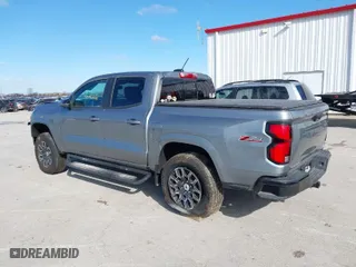 2023 Chevrolet Colorado 4WD Z71 with VIN 1GCPTDEK6P1137701, listed as a IAAI auction lot 40774940 with 10,818 mi miles. Bid and sale history available at carsss.com. Image 20.