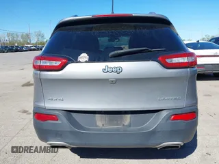 2017 Jeep Cherokee High Altitude с VIN 1C4PJMDS5HW636307, выставлен на аукционе IAAI как лот 42139393 с пробегом 70 453 миль миль и . История ставок и продаж доступна на DreamBid. Изображение 16.