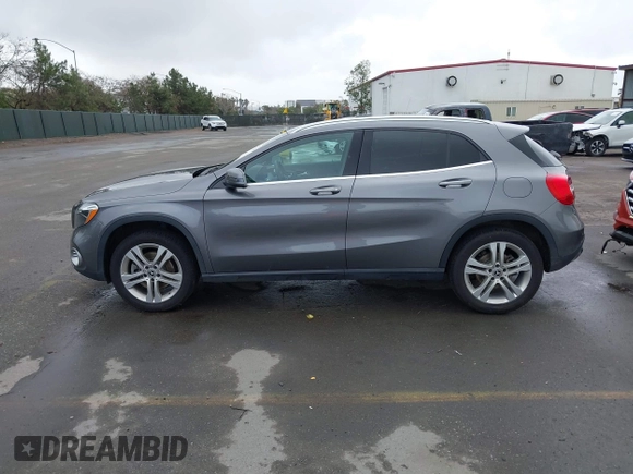 2019 Mercedes-Benz GLA 250 z VIN WDCTG4GB2KJ619049, wystawiony jako IAAI lot #41778239 z przebiegiem 25 030 mil mil oraz . Historia ofert i sprzedaży dostępna na DreamBid. Obrazek 14.