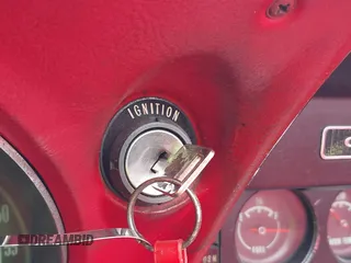 1968 Chevrolet Corvette z VIN 0000194678S415077, wystawiony jako IAAI lot #42422867 z przebiegiem 53 199 mil mil oraz . Historia ofert i sprzedaży dostępna na DreamBid. Obrazek 11.