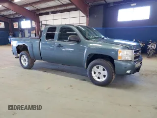 2011 Chevrolet Silverado 1500 LT with VIN 1GCRKSE3XBZ360410, listed as a Copart auction lot 49789355 with 194,501 mi miles and Clean Title. Bid and sale history available at DreamBid. Image 4.
