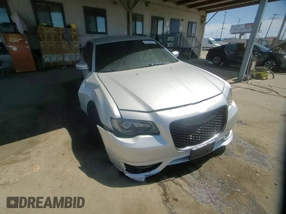 2022 Chrysler 300 Touring L with VIN 2C3CCADG1NH116171, listed as a Copart auction lot 51479035 with 21,608 mi miles and Salvage Title. Bid and sale history available at carsss.com. Image 11.