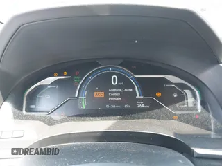 2018 Honda Clarity Plug-In Hybrid Touring with VIN JHMZC5F33JC011358, listed as a IAAI auction lot 42010720 with 61,366 mi miles. Bid and sale history available at carsss.com. Image 7.