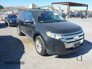 2013 Ford Edge SE z VIN 2FMDK3GC6DBC06890, wystawiony jako IAAI lot #42543533 z przebiegiem 324 568 mil mil oraz . Historia ofert i sprzedaży dostępna na DreamBid. Obrazek 1.