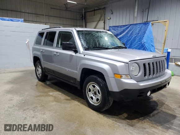 2016 Jeep Patriot Sport with VIN 1C4NJRBB4GD579650, listed as a Copart auction lot 52540445 with 141,912 mi miles and Salvage title. Bid and sale history available at DreamBid. Image 4.
