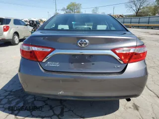 2015 Toyota Camry XLE with VIN 4T4BF1FKXFR473476, listed as a Copart auction lot 52590785 with 62,312 mi miles and Salvage Title. Bid and sale history available at carsss.com. Image 6.