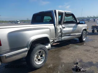 1998 Chevrolet Silverado 1500 with VIN 2GCEC19R9W1242951, listed as a IAAI auction lot 41846786 with 177,559 mi miles and . Bid and sale history available at DreamBid. Image 6.