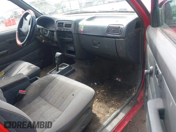 1995 Nissan Frontier XE with VIN 1N6HD16S9SC370867, listed as a IAAI auction lot 42191151 with 204,378 mi miles and . Bid and sale history available at DreamBid. Image 5.