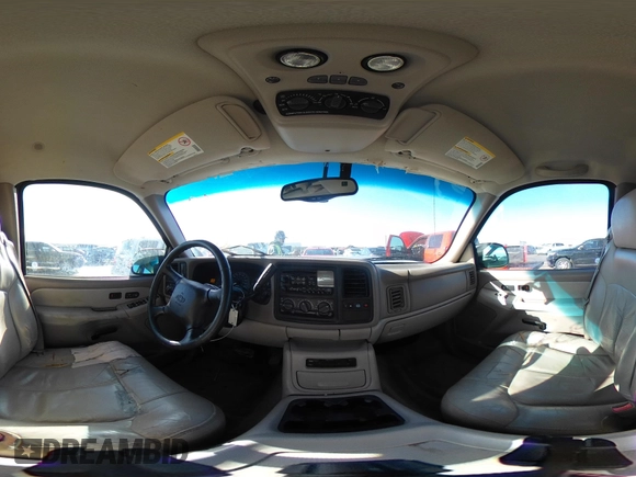 2002 Chevrolet Suburban LS with VIN 1GNEC16Z32J125040, listed as a IAAI auction lot 41657503 with 382,737 mi miles. Bid and sale history available at carsss.com. Image 18.