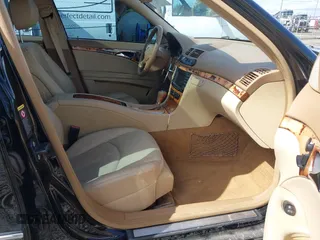 2008 Mercedes-Benz E 350 Luxury with VIN WDBUF56X18B199219, listed as a IAAI auction lot 41933574 with 132,199 mi miles and . Bid and sale history available at carsss.com. Image 5.