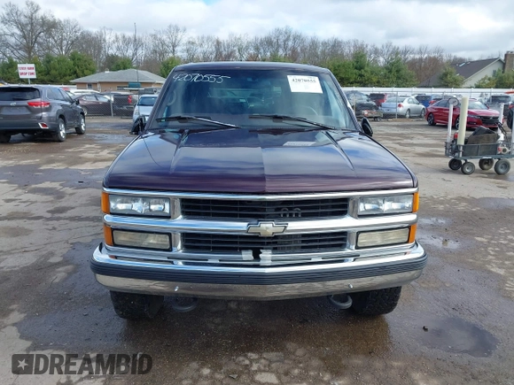 1997 Chevrolet Suburban with VIN 3GNFK16R8VG144969, listed as a IAAI auction lot 42070555 with 197,580 mi miles and . Bid and sale history available at DreamBid. Image 12.