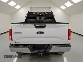 2017 Ford F-150 XL z VIN 1FTEW1EP5HKC70924, wystawiony jako Copart lot #58381095 z przebiegiem 69 120 mil mil oraz Czysty tytuł • Clean title. Historia ofert i sprzedaży dostępna na DreamBid. Obrazek 6.