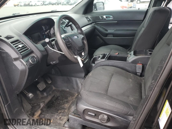2016 Ford Utility Police Interceptor with VIN 1FM5K8AR7GGC50683, listed as a Copart auction lot 83083274 with 197,682 mi miles and Salvage Title. Bid and sale history available at carsss.com. Image 7.
