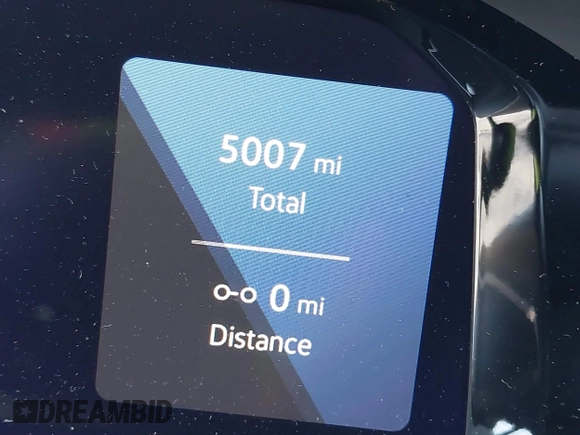 2024 Volkswagen Atlas SEL Premium R-Line with VIN 1V2FR2CA2RC598392, listed as a IAAI auction lot 42418130 with 5,007 mi miles and . Bid and sale history available at DreamBid. Image 15.