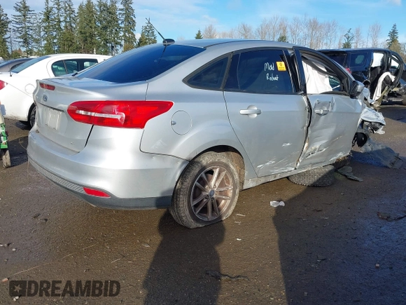 2018 Ford Focus SE with VIN 1FADP3F22JL262373, listed as a IAAI auction lot 41442133 with 1 mi miles. Bid and sale history available at carsss.com. Image 4.