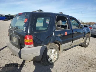 2002 Ford Escape XLS Choice with VIN 1FMYU02182KC39473, listed as a Copart auction lot 80533704 with 232,915 mi miles and Clean title. Bid and sale history available at DreamBid. Image 3.