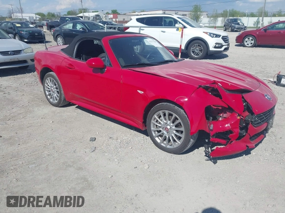 2017 FIAT 124 Spider Lusso z VIN JC1NFAEK3H0128181, wystawiony jako IAAI lot #42277948 z przebiegiem 15 668 mil mil oraz . Historia ofert i sprzedaży dostępna na DreamBid. Obrazek 1.